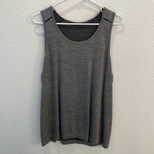 Lululemon Metal Vent Tech Tank Top - Gray / XL